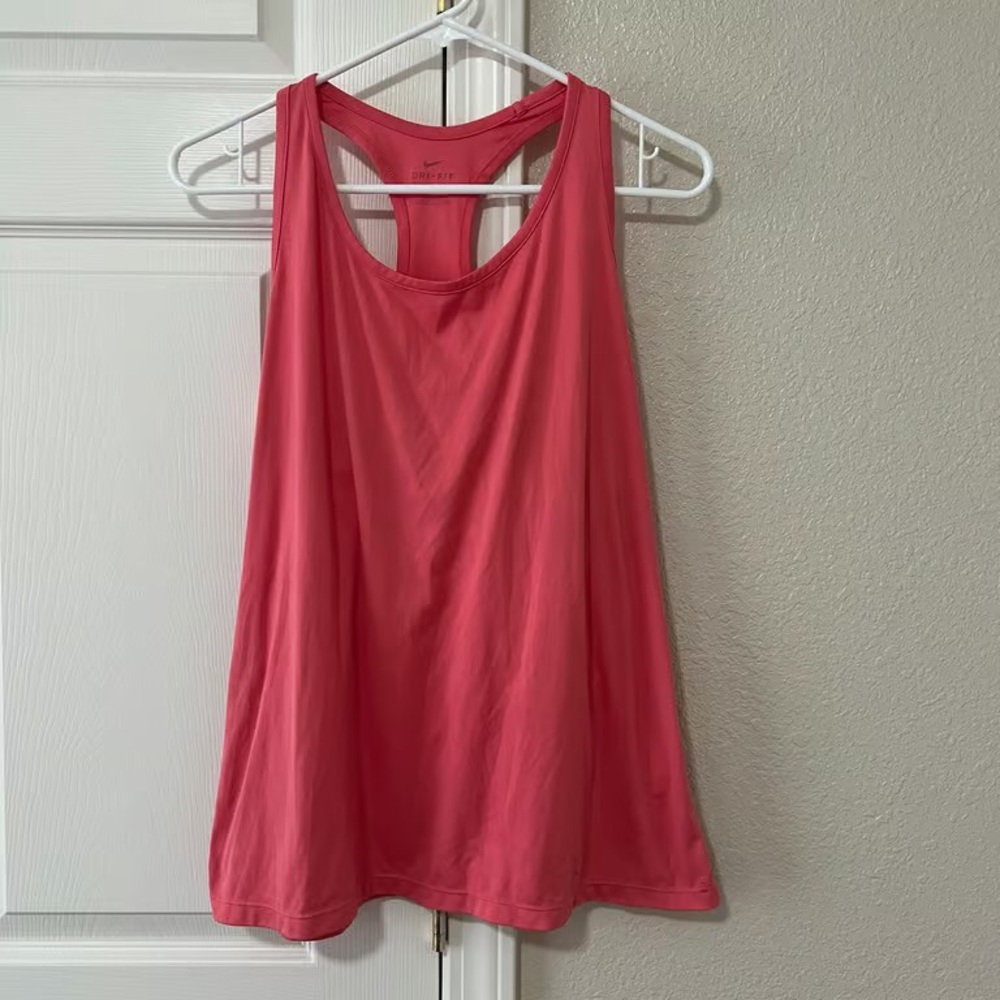 Nike Dri-FIT Pink Racerback Training Tank Top Women’s Large